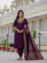 Elegant Straight Kurti Pant Dupatta Set