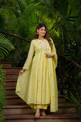 Amazing Beautiful Pair Of Top-Bottom & Dupatta Collection