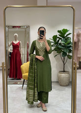 Ethnic Wear Kurti Pant Dupatta Set for Women