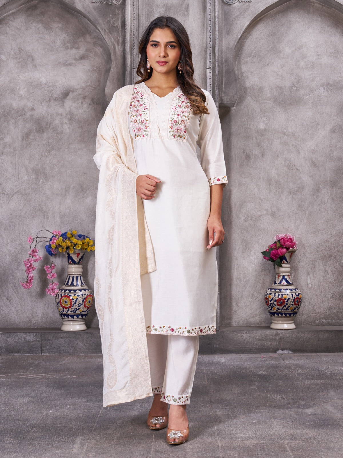 Elegant Zarna Silk Kurti Pant Dupatta Set with Handwork